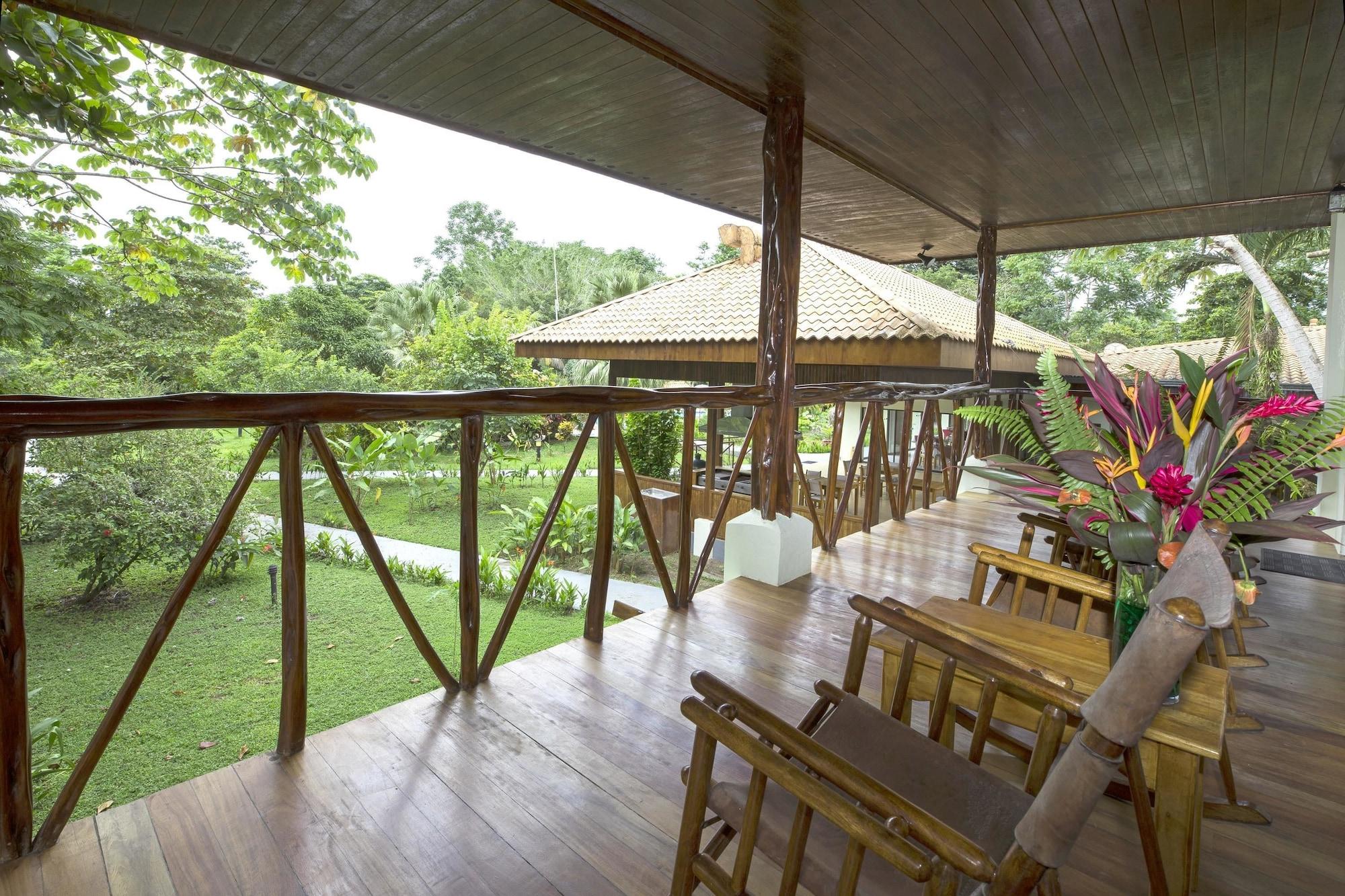 คร็อกโคดายล์ เบย์ รีสอร์ต Hotel ปัวร์โตคิมาเนซ ภายนอก รูปภาพ