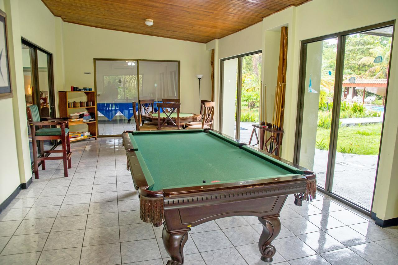 คร็อกโคดายล์ เบย์ รีสอร์ต Hotel ปัวร์โตคิมาเนซ ภายนอก รูปภาพ